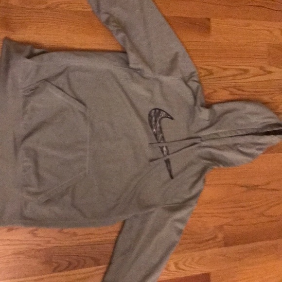 Nike Therma-fit Sweatshirts - Picture 3 of 4